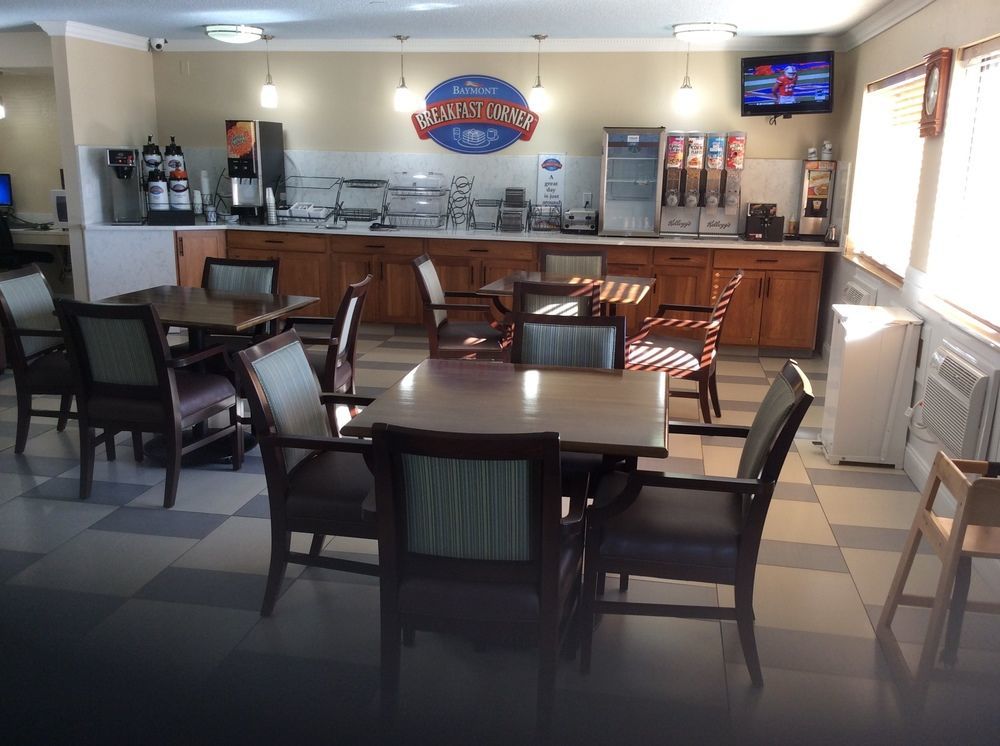 Baymont By Wyndham Ames Hotel Luaran gambar